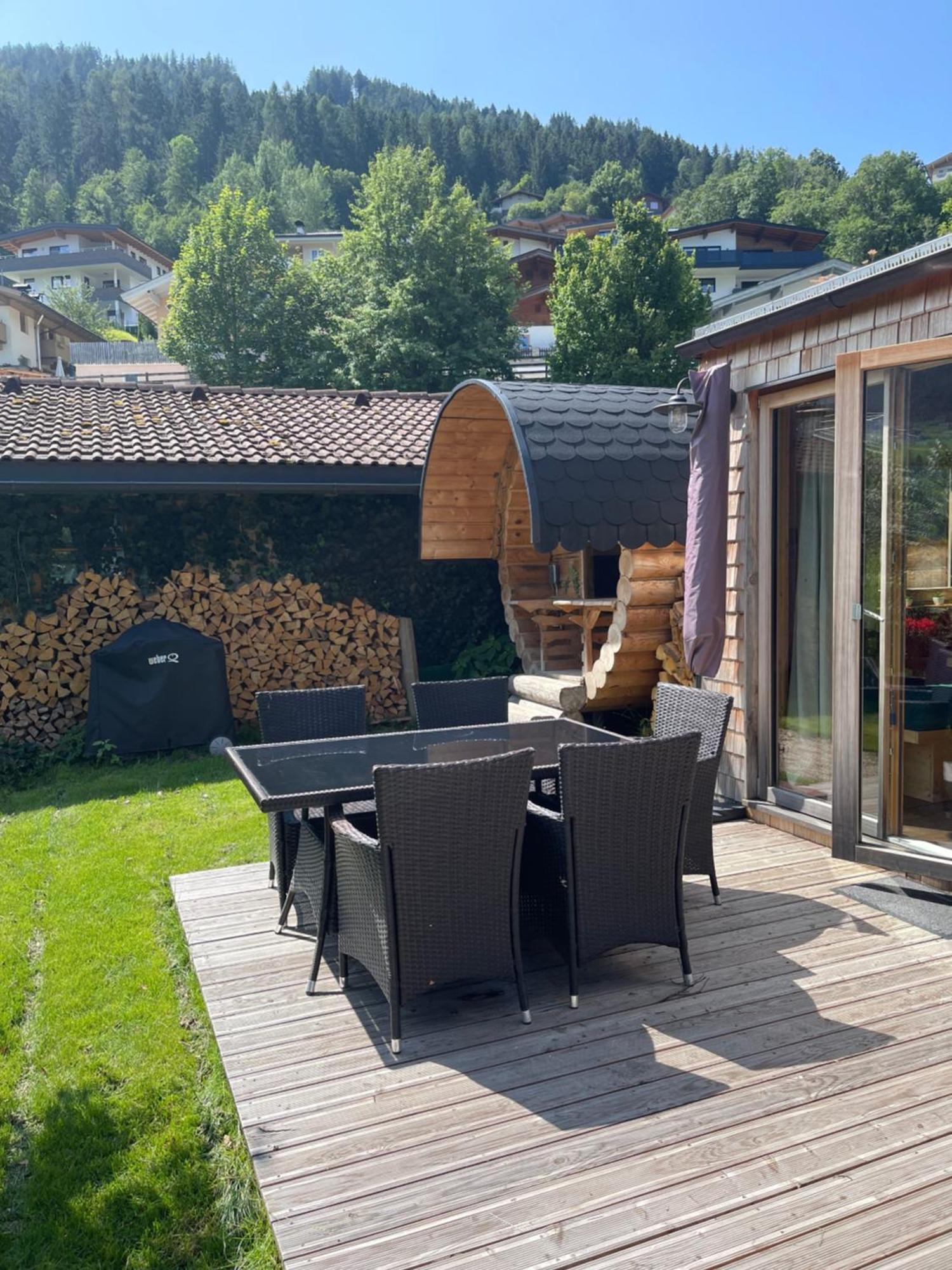 Chaleny - Das Erste Tiny House Chalet Im Zillertal Hainzenberg Esterno foto